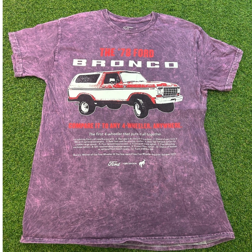 Ford Bronco Vintage 1978 Graphic T-Shirt Purple Acid Wash Mens Medium Cotton Tee